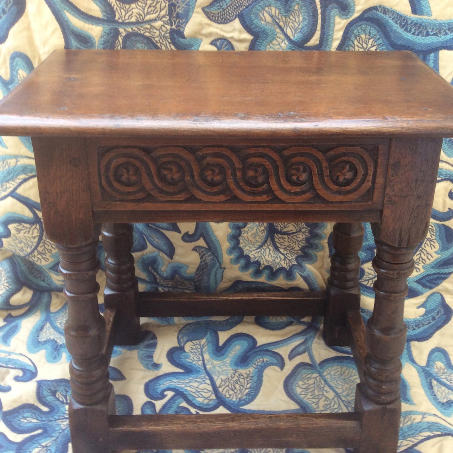Late 17th century English oak joint stool