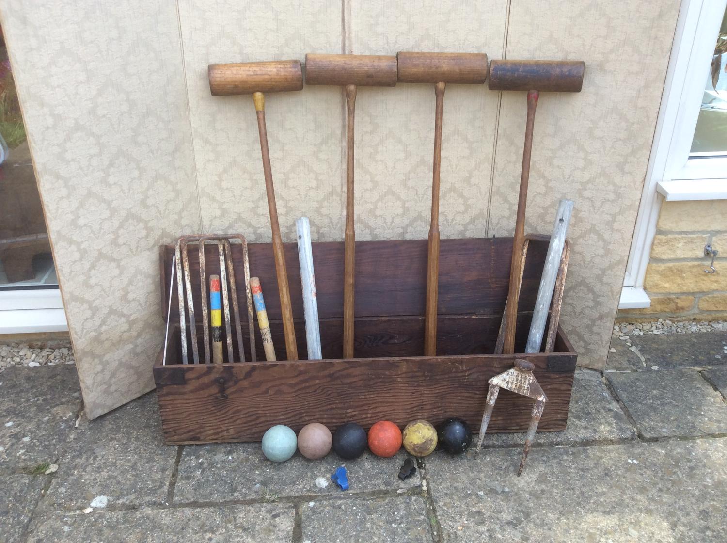 Vintage croquet  set