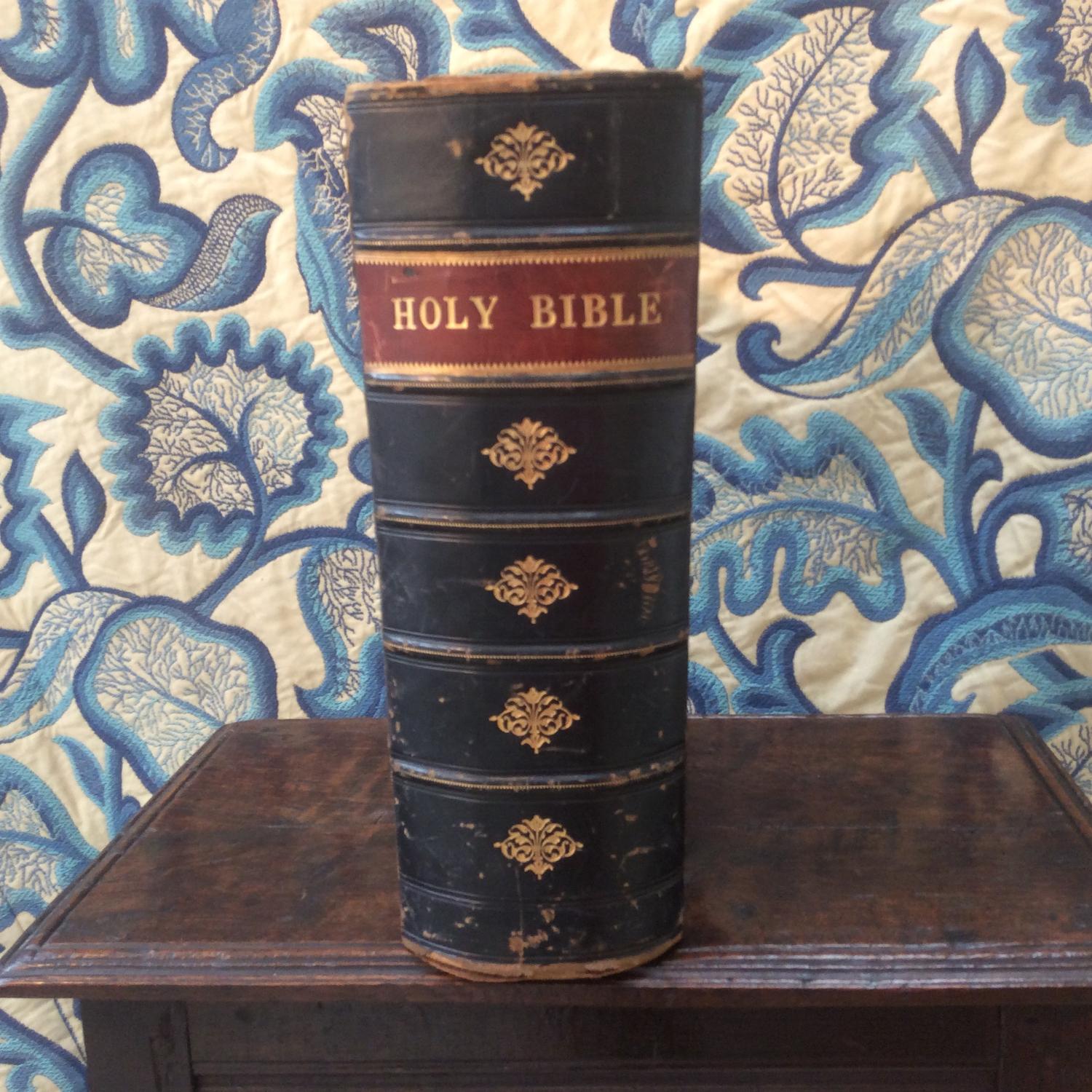 Victorian Cassell's Illustrated family Bible