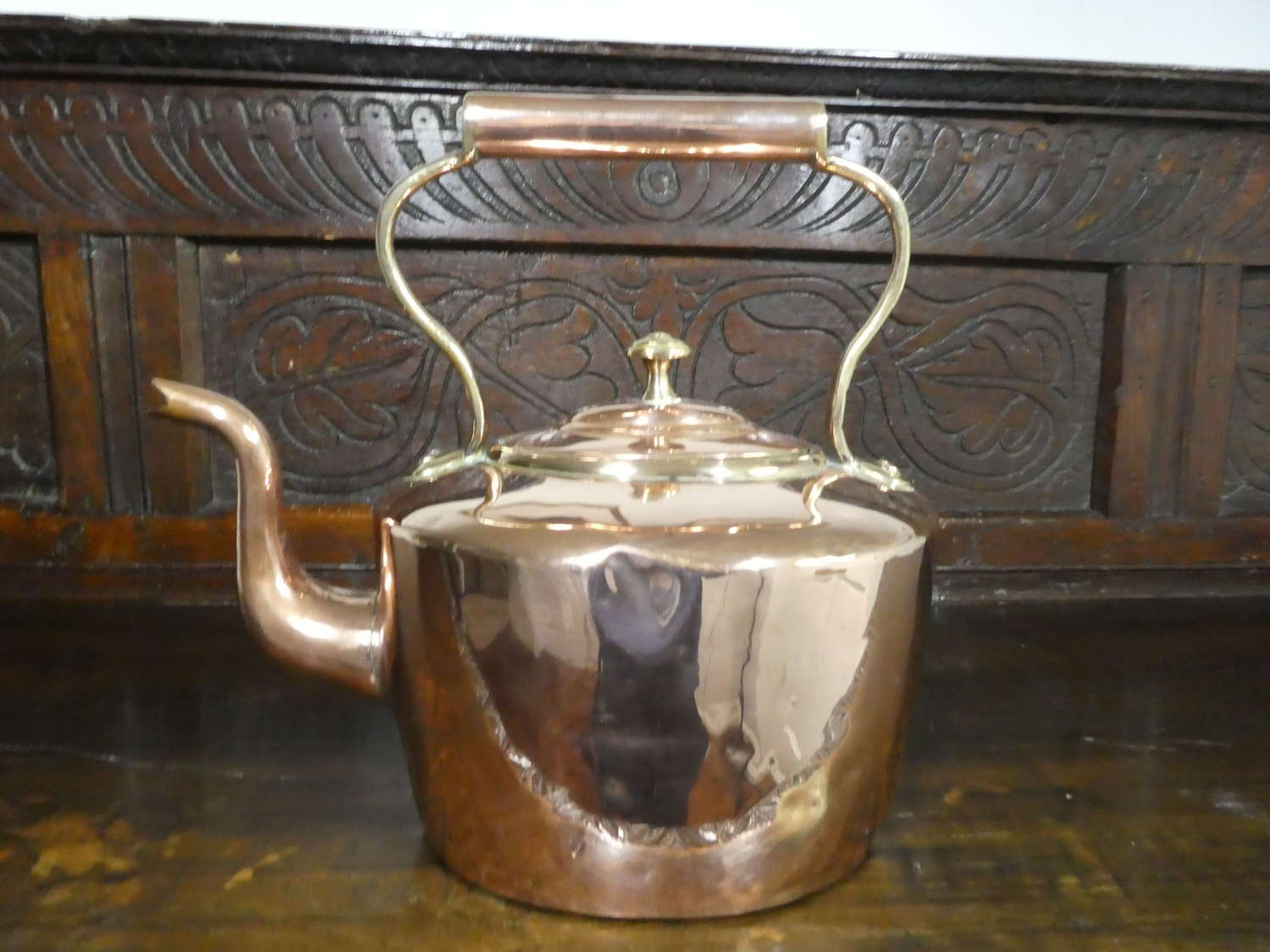 Victorian medium size copper kettle
