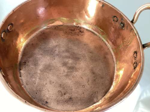 Georgian small copper dairy pan
