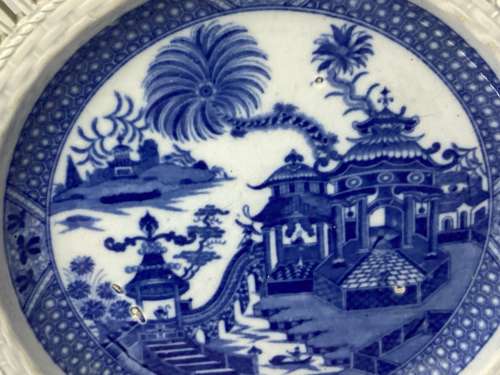 Early 19th Century Curling Palm plate
