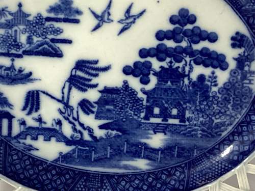 Early 19th Century pearlware  Chinoiserie plate