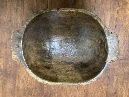 19TH CENTURY KENYAN DOUGH BOWL