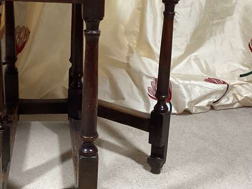 GEORGE I SMALL OAK GATELEG TABLE