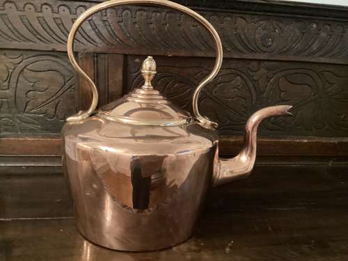 19th  CENTURY SEAMED COPPER KETTLE