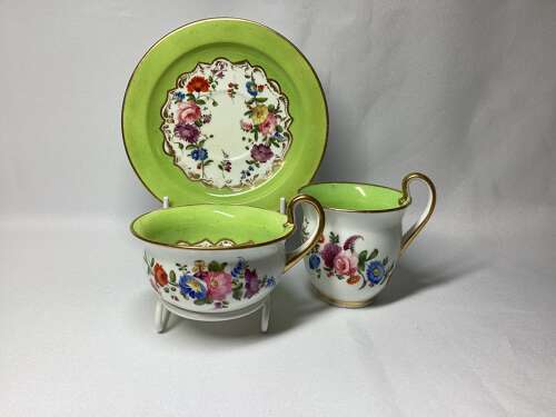 19TH CENTURY COALPORT TRIO