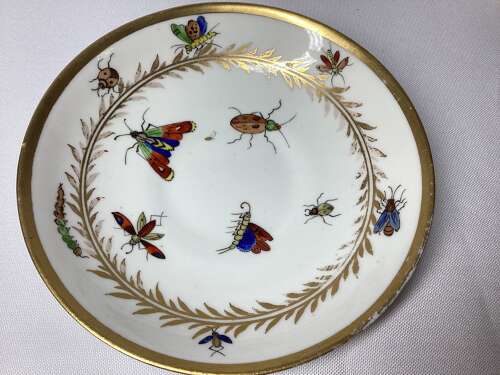 19TH CENTURY DERBY STYLE PORCELAIN TEA CUP AND SAUCER