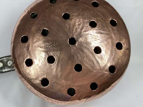 RARE COPPER SAUCEPAN SHAPED PLAGUE PAN