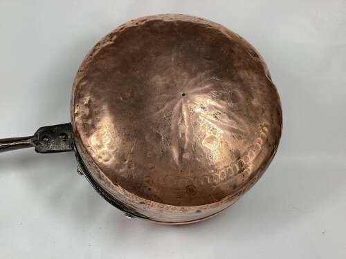 RARE COPPER SAUCEPAN SHAPED PLAGUE PAN