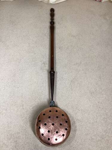 RARE COPPER SAUCEPAN SHAPED PLAGUE PAN