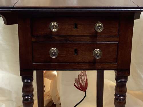 MAHOGANY REGENCY PERIOD PEMBROKE WORK TABLE