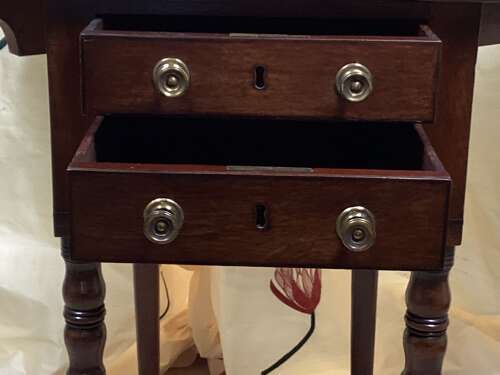 MAHOGANY REGENCY PERIOD PEMBROKE WORK TABLE