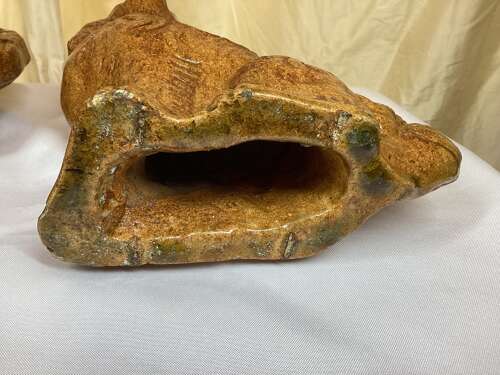 19TH CENTURY PAIR OF POTTERY SPANIELS