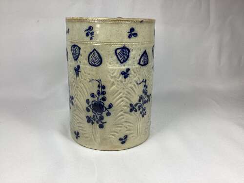 18TH CENTURY PEARLWARE TANKARD