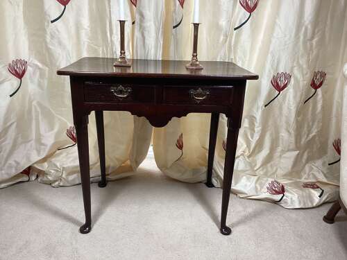 GEORGIAN OAK SIDE TABLE/LOWBOY