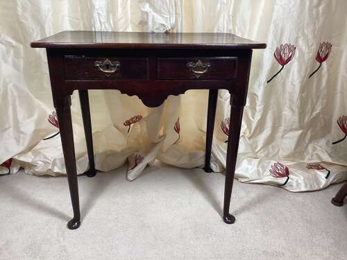 GEORGIAN OAK SIDE TABLE/LOWBOY