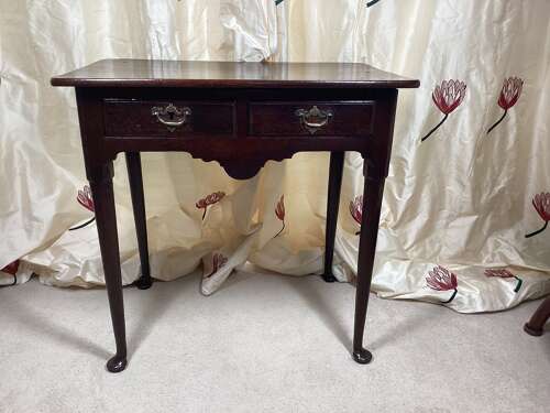 GEORGIAN OAK SIDE TABLE/LOWBOY
