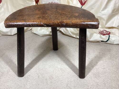 19th CENTURY WELSH PRIMITIVE STOOL
