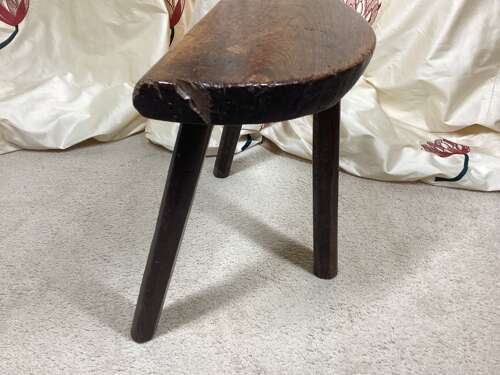 19th CENTURY WELSH PRIMITIVE STOOL