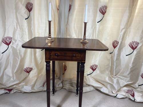 SMALL REGENCY ROSEWOOD PEMBROKE TABLE
