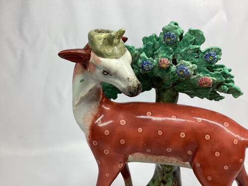 STAFFORDSHIRE PEARLWARE FIGURE OF A DEER
