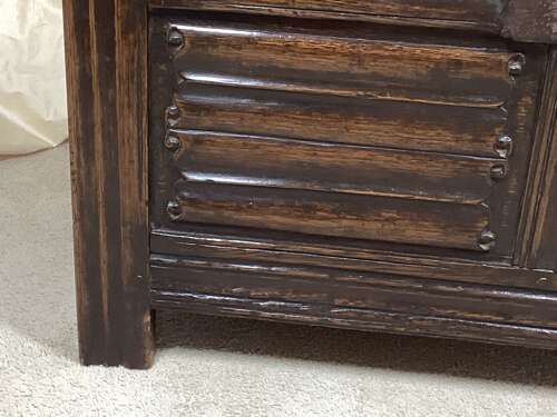 CHARLES II SMALL OAK LINENFOLD COFFER