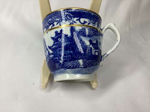 NEW HALL TRIPLE WILLOW PATTERN COFFEE CUP