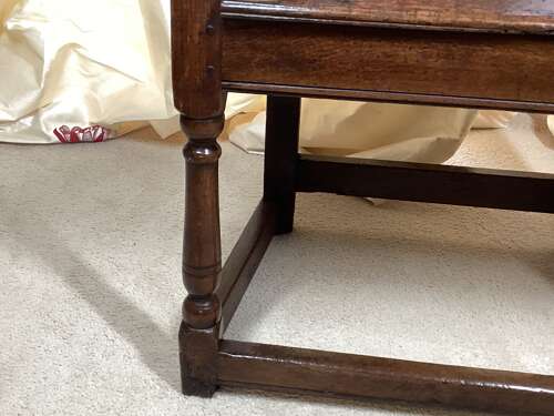 17TH CENTURY OAK  WAINSCOT CHAIR