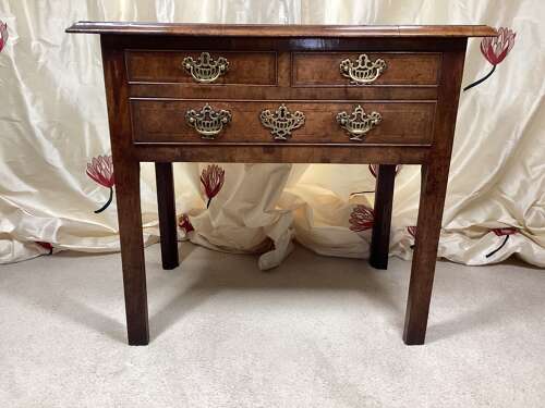 GEORGIAN WALNUT LOWBOY/SIDE TABLE