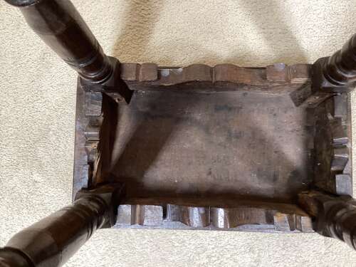 17TH CENTURY JOINED OAK  STOOL